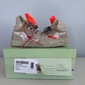 OFF-WHITE VIRGIL ABLOH X LUISAVIAROMA OFF COURT SNEAKERS 
Limited edition